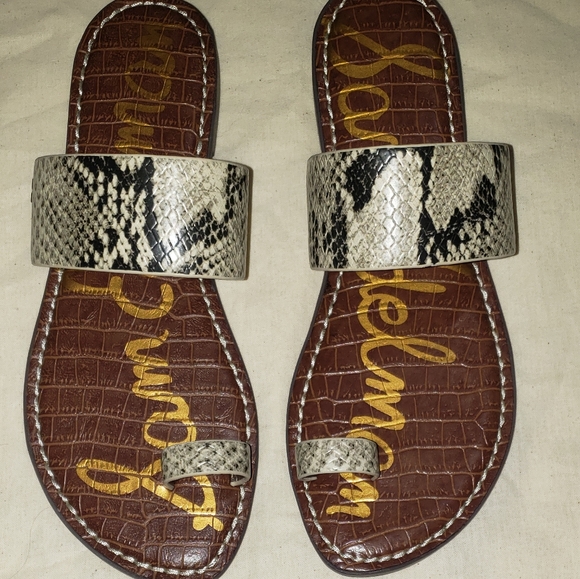 Sam Edelman Women's Toe-Ring Slide Sandals - Picture 2 of 7